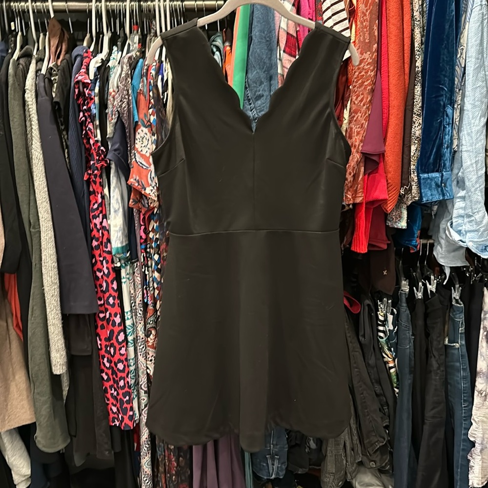Black mini dress size L